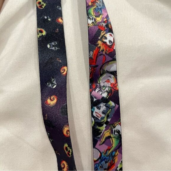 Bioworld X Disney Villains Double Sided Lanyard ID Holder ID cardholder NWT - Picture 5 of 9